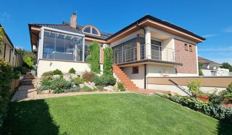 ELADÓ - Exkluzív családi ház - Nitra, Zobor