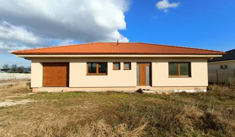 Eladó Családi ház, Családi ház, Nitra, Szlovákia