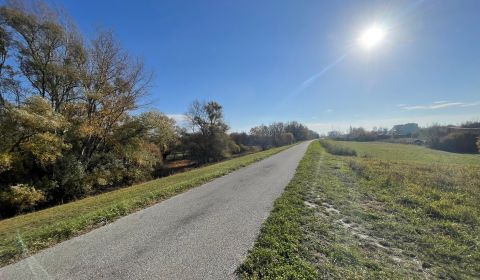 Eladó Nyaraló, Nyaraló, Nová osada, Komárno, Szlovákia