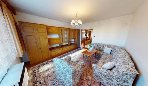 Eladó Családi ház, Családi ház, Topoľčany, Szlovákia