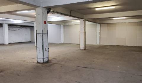 Kiadó Raktárak és ipari épületek, Raktárak és ipari épületek, Bratisla