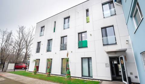 Kiadó Irodahelység, Irodahelység, Odborárska, Bratislava - Nové Mesto,