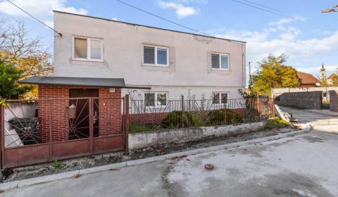 Eladó Családi ház, Családi ház, Železničiarska, Senica, Szlovákia