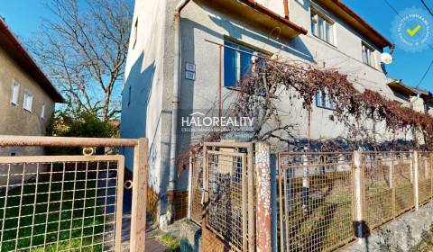 Eladó Családi ház, Banská Bystrica, Szlovákia