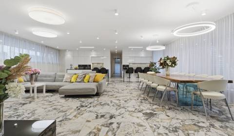 Eladó Családi ház, Családi ház, Jazdecká, Senec, Szlovákia