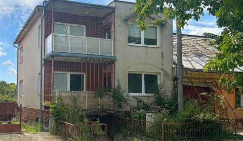 Eladó Családi ház, Családi ház, Pezinok, Szlovákia