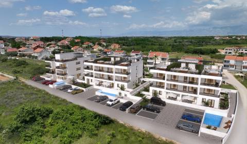 HORVÁTORSZÁG - Apartmanház medencével (E) - PRIVLAKA, ZADAR