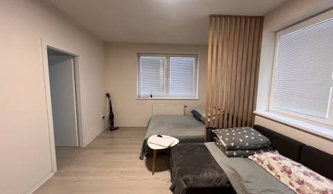 Eladó 1 szobás lakás, 1 szobás lakás, Čadca, Szlovákia