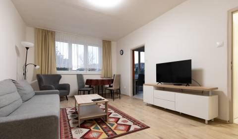 Kiadó 3 szobás lakás, 3 szobás lakás, Narcisová, Bratislava - Ružinov,