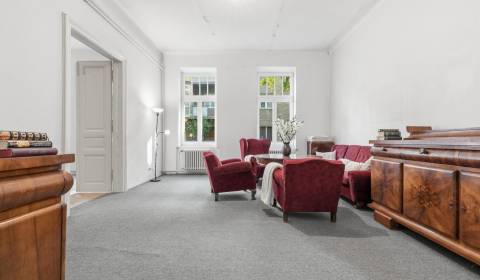 Eladó 3 szobás lakás, 3 szobás lakás, Kúpeľná, Bratislava - Staré Mest