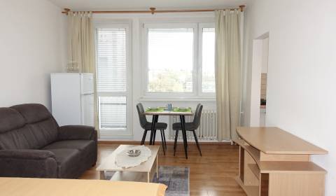 Kiadó 1 szobás lakás, 1 szobás lakás, Karloveská, Bratislava - Karlova