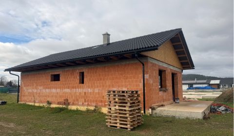 Eladó Családi ház, Családi ház, Horovce, Púchov, Szlovákia