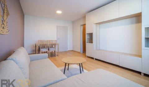 Eladó 2 szobás lakás, 2 szobás lakás, Poprad, Szlovákia