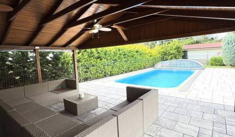 Eladó Családi ház, Családi ház, Komárno, Szlovákia