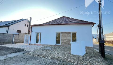 Eladó Épület, Épület, Komárno, Szlovákia