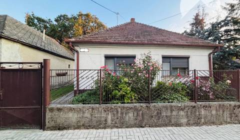 Eladó Családi ház, Családi ház, Komárno, Szlovákia