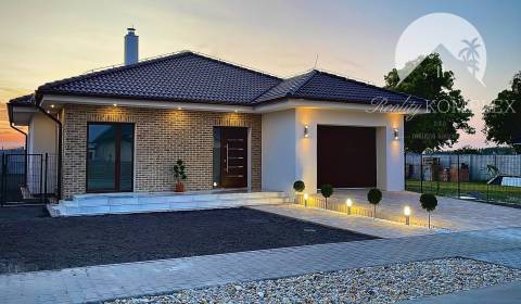 Eladó Családi ház, Családi ház, Dunajská Streda, Szlovákia