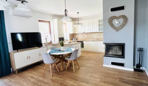 Eladó Családi ház, Családi ház, Komárno, Szlovákia