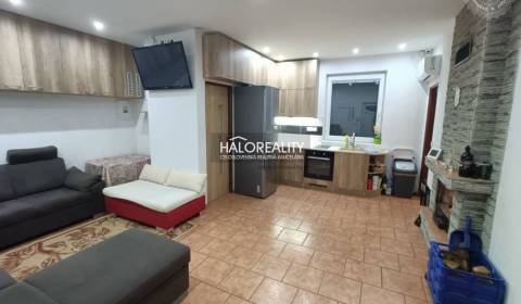 Eladó Nyaraló, Topoľčany, Szlovákia