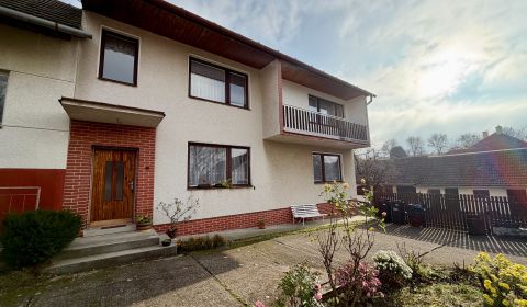 Eladó Családi ház, Családi ház, Kunov, Senica, Szlovákia