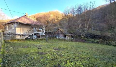 Eladó Családi ház, Családi ház, Lučenec, Szlovákia