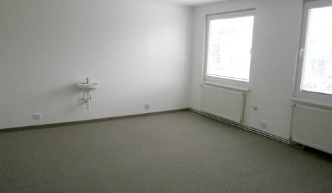 Kiadó Irodahelység, Irodahelység, Piešťany, Szlovákia