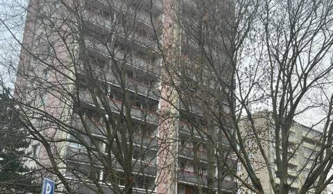 Eladó 3 szobás lakás, 3 szobás lakás, Bagarova, Bratislava - Dúbravka,