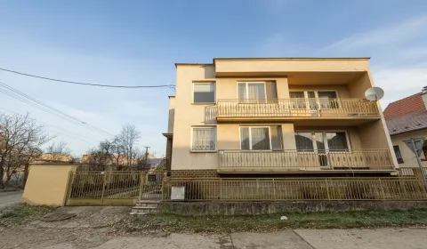 Eladó Családi ház, Családi ház, Trenčín, Szlovákia