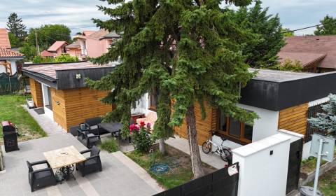 Eladó Családi ház, Családi ház, Poľná, Senec, Szlovákia