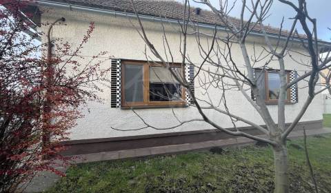 Eladó Családi ház, Családi ház, Nové Zámky, Szlovákia