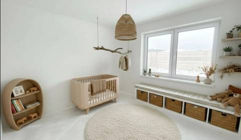 Eladó Családi ház, Családi ház, Olivová, Piešťany, Szlovákia