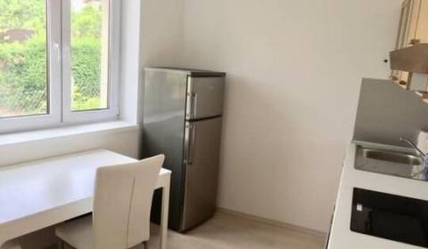 Eladó 1 szobás lakás, 1 szobás lakás, Pekná cesta, Bratislava - Rača, 