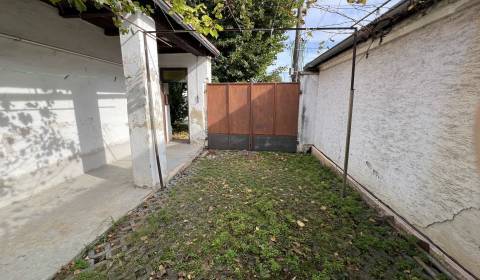 Eladó Családi ház, Családi ház, Pezinok, Szlovákia