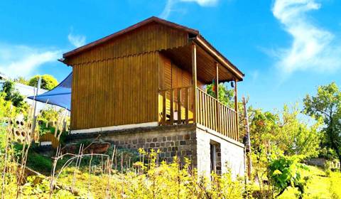 Eladó Nyaraló, Nyaraló, Partizánske, Szlovákia