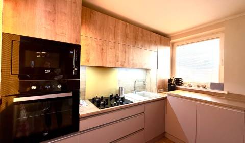 Eladó 3 szobás lakás, 3 szobás lakás, Trnava, Szlovákia