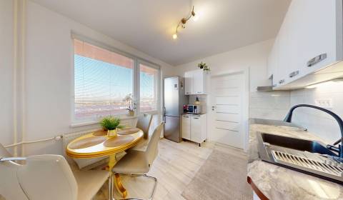 Eladó 3 szobás lakás, 3 szobás lakás, Jesenského 2, Senec, Szlovákia