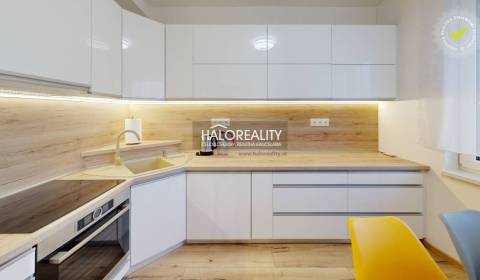 Eladó 2 szobás lakás, Zvolen, Szlovákia