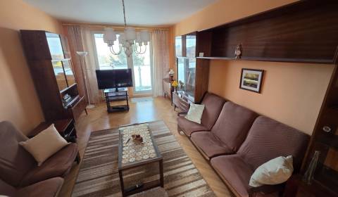 Kiadó 3 szobás lakás, 3 szobás lakás, SNP, Galanta, Szlovákia