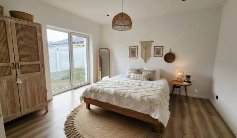 Eladó Családi ház, Családi ház, Dolinky, Piešťany, Szlovákia