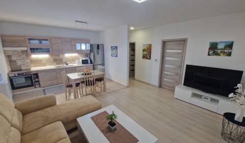 Eladó 3 szobás lakás, 3 szobás lakás, Vozokany, Galanta, Szlovákia