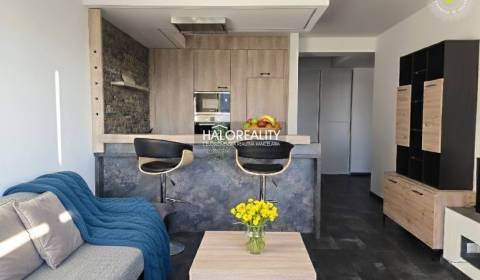 Eladó 2 szobás lakás, Trnava, Szlovákia