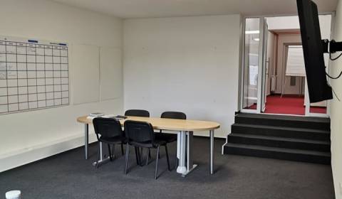 Kiadó Irodahelység, Irodahelység, Šamorínska, Senec, Szlovákia