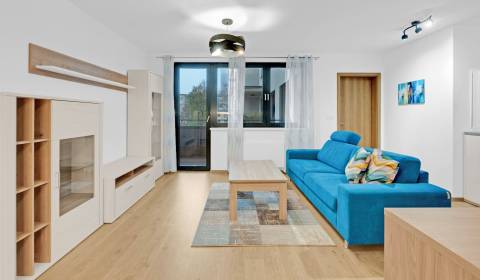 Kiadó 2 szobás lakás, 2 szobás lakás, Mýtna, Bratislava - Staré Mesto,