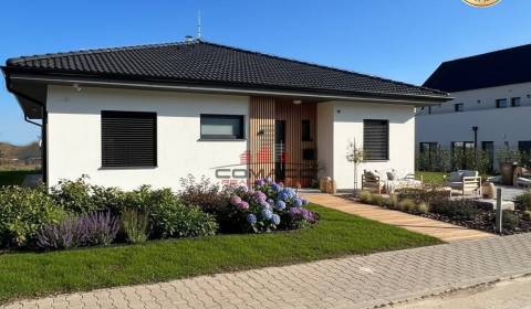 Eladó Családi ház, Családi ház, M.R. Štefánika, Hlohovec, Szlovákia