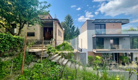 Eladó Családi ház, Családi ház, Búdková, Bratislava - Staré Mesto, Szl