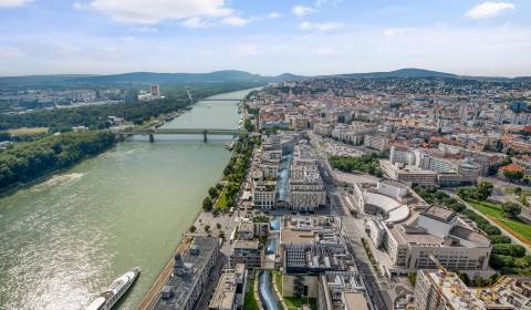 Eladó 4 szobás lakás, 4 szobás lakás, Pribinova, Bratislava - Staré Me