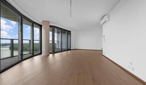 Eladó 3 szobás lakás, 3 szobás lakás, Pribinova, Bratislava - Ružinov,