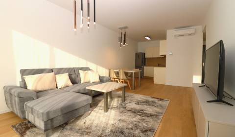 Kiadó 2 szobás lakás, 2 szobás lakás, Súkennícka, Bratislava - Staré M