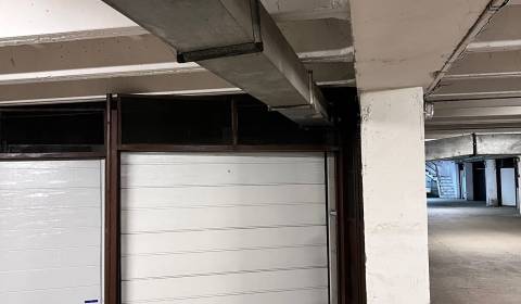 Kiadó Garázsok, Garázsok, Liptovská, Bratislava - Ružinov, Szlovákia