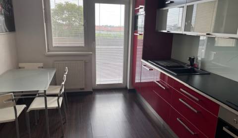 Kiadó 2 szobás lakás, 2 szobás lakás, M.R. Štefánika, Senec, Szlovákia